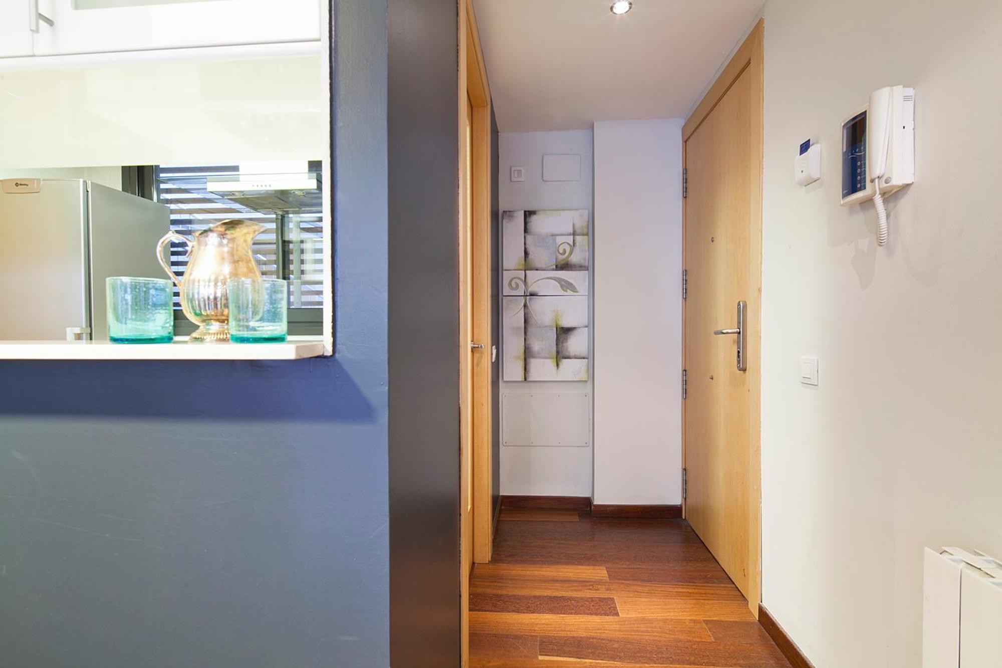 My Space Emirates - Splendid Apartment With Terrace And Pool Near Park Gueell Barcelona Quarto foto