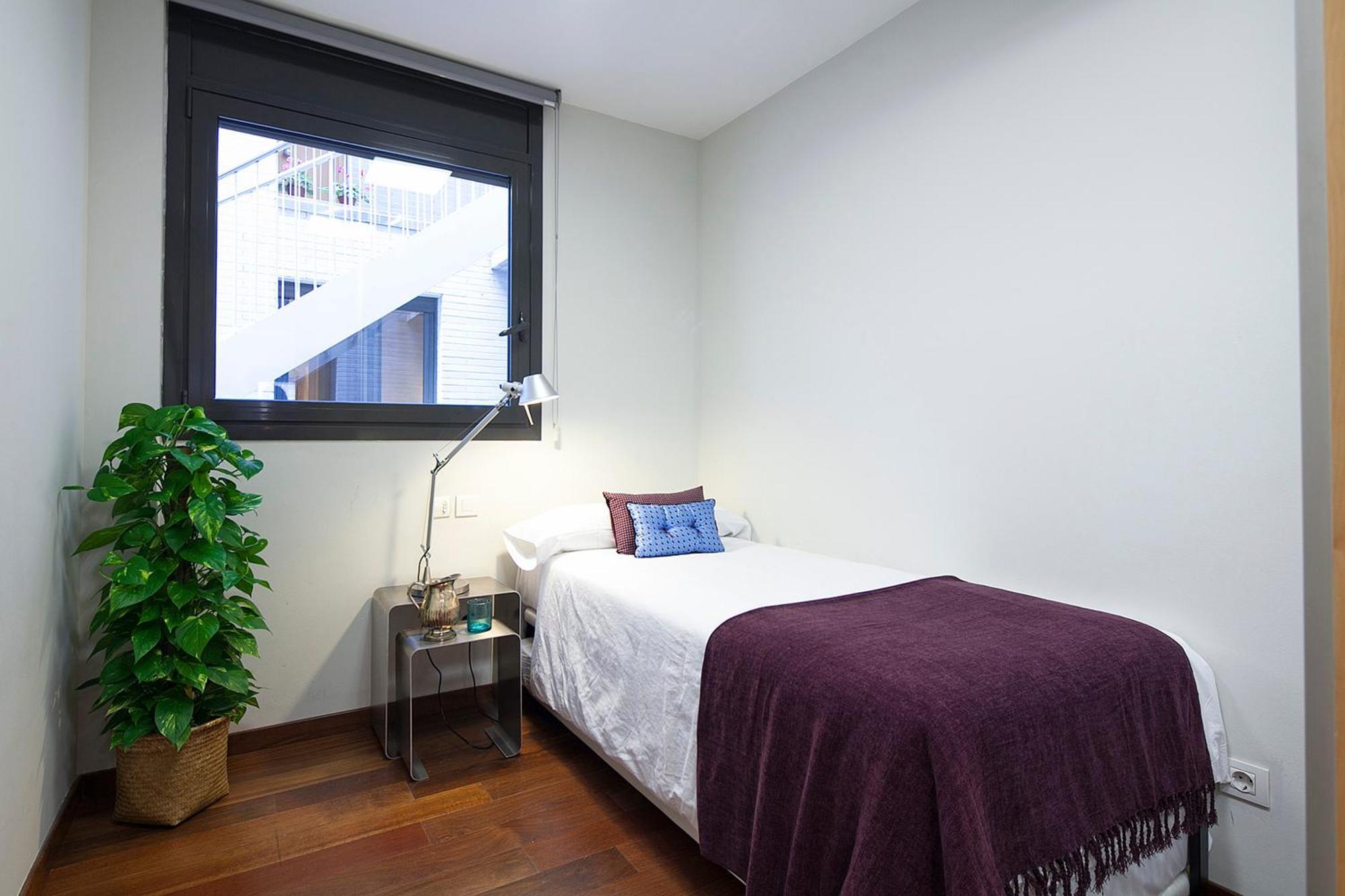 My Space Emirates - Splendid Apartment With Terrace And Pool Near Park Gueell Barcelona Quarto foto